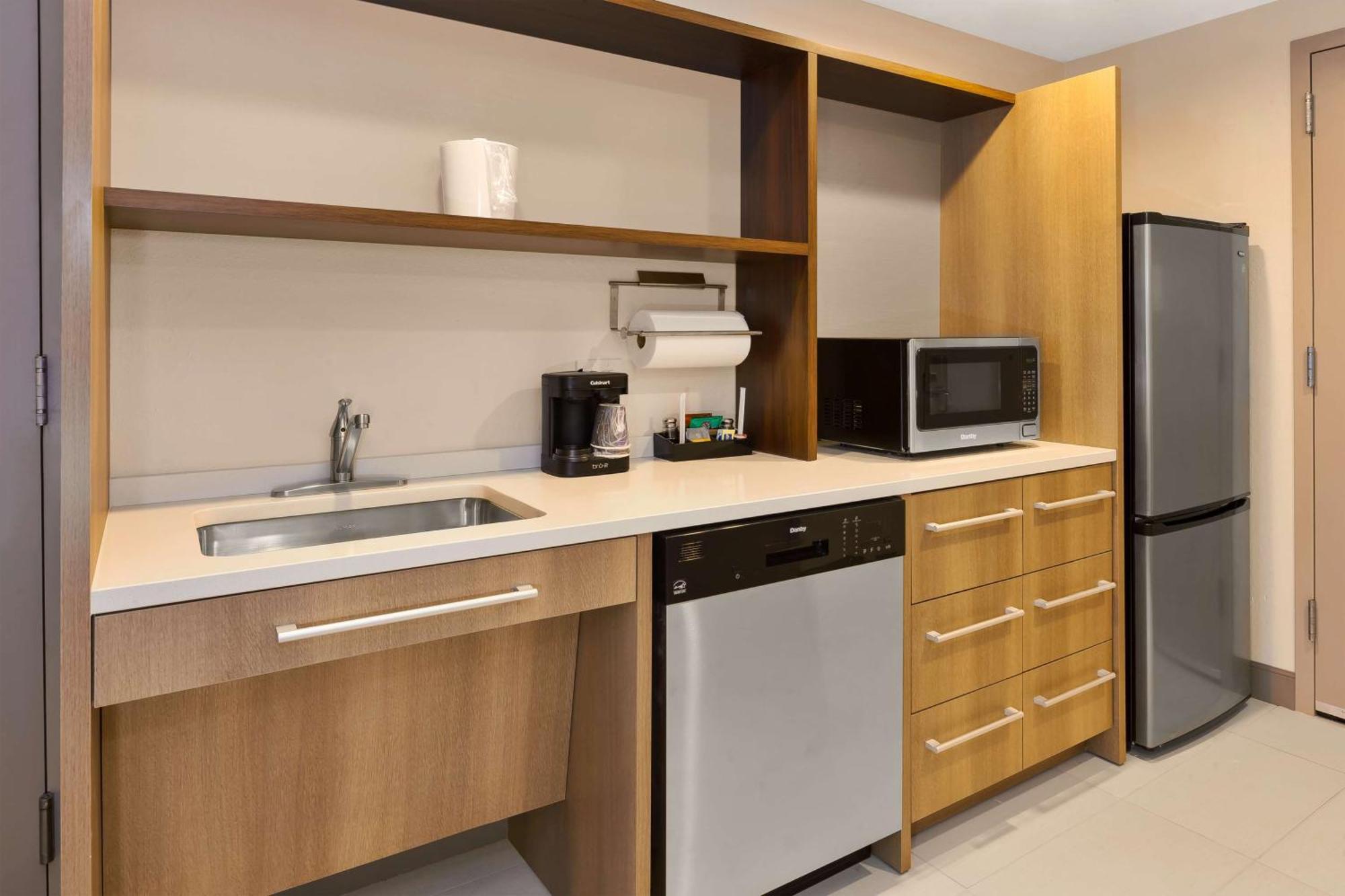 Home2 Suites ويلمنجتون المظهر الخارجي الصورة